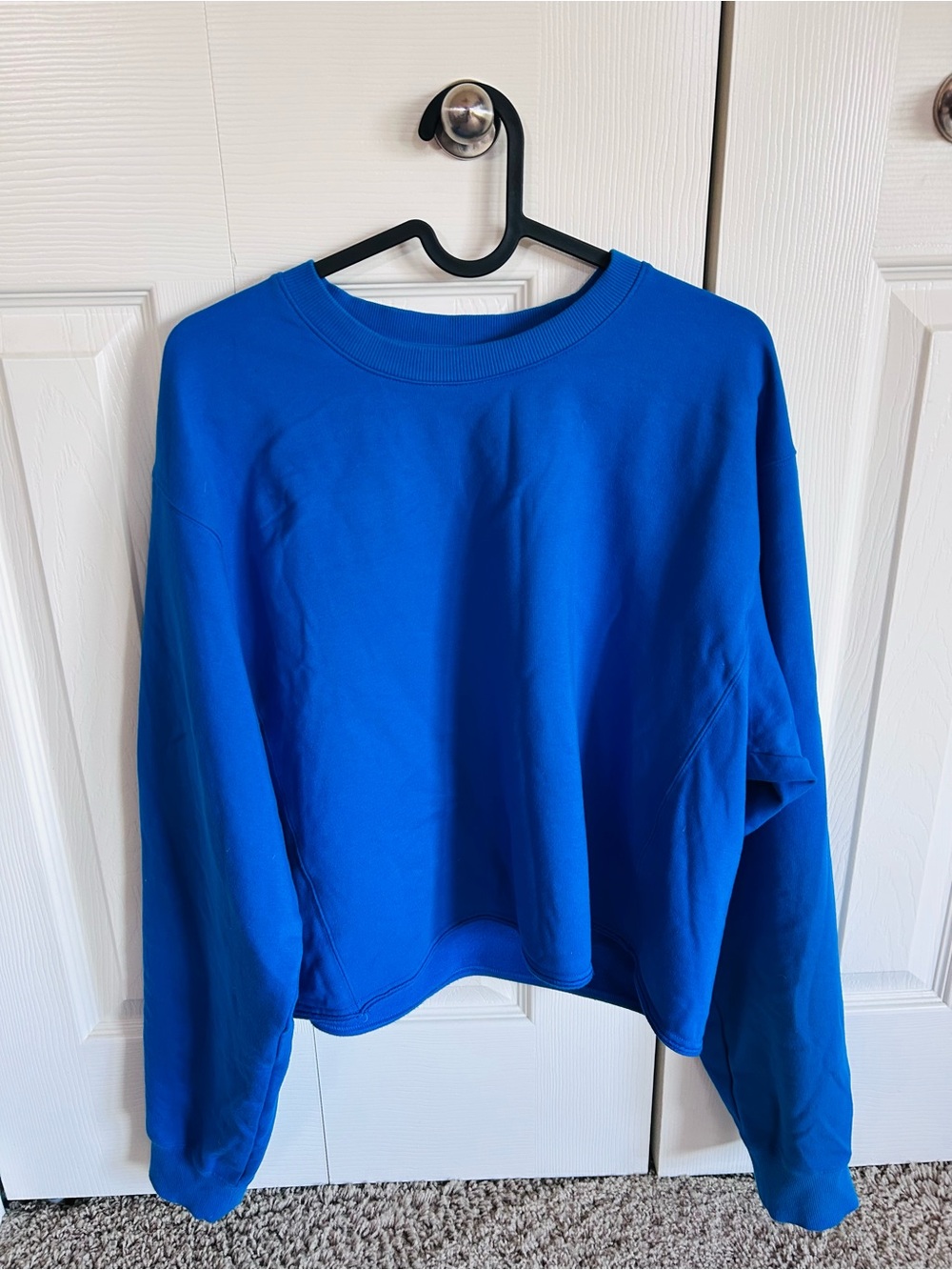 Cropped sweatshirt